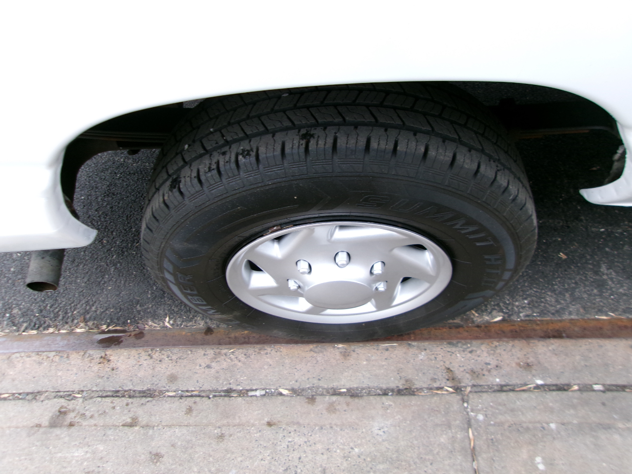 Ford Econoline E-250 2013