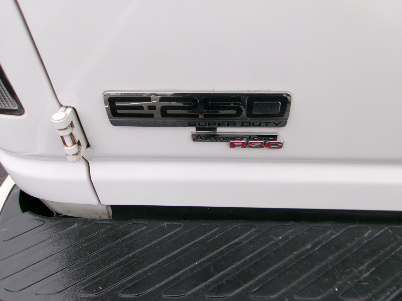 Ford Econoline E-250 2013