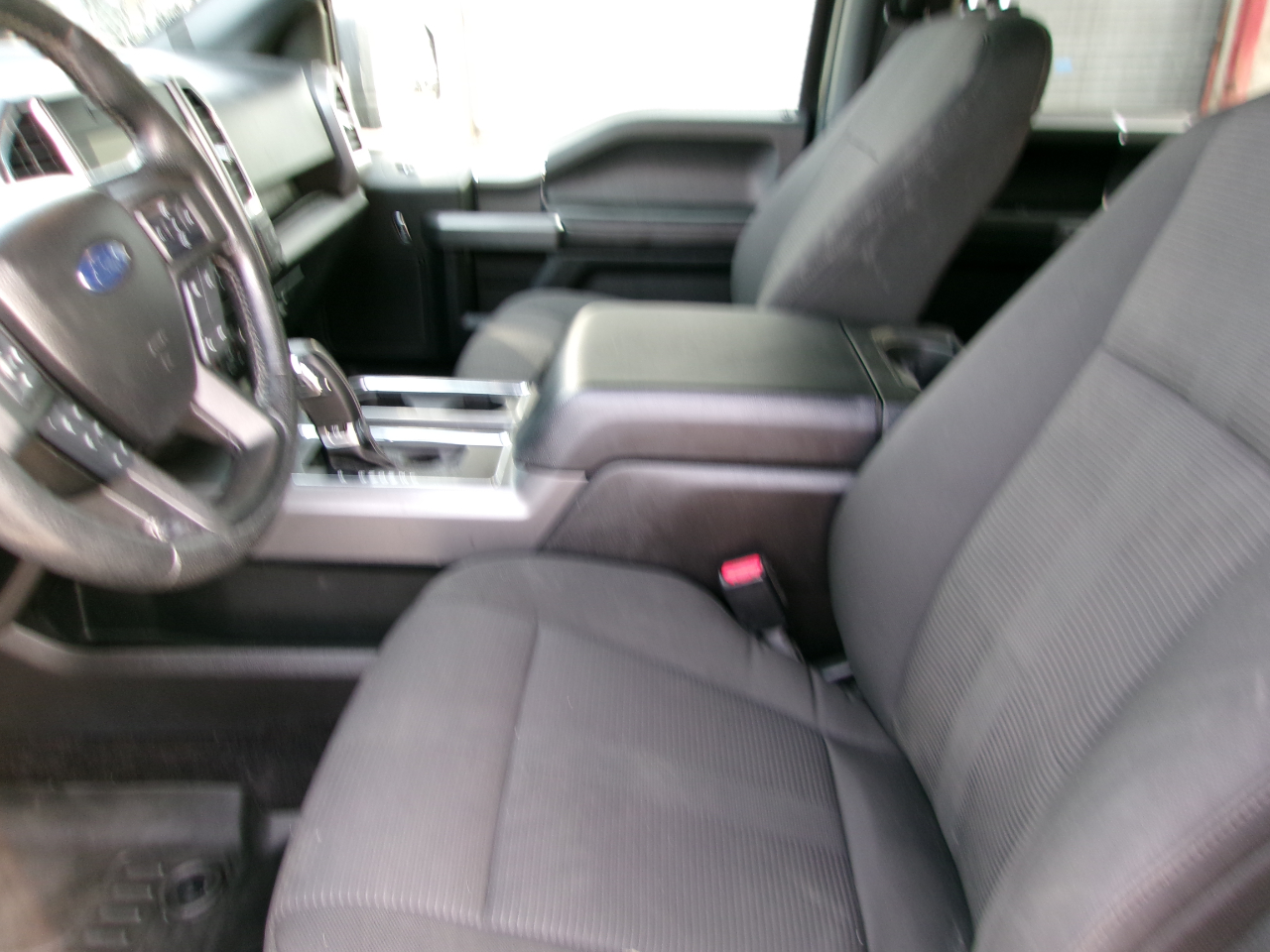 Ford F-150 XLT 4WD SuperCrew 5.5' Box 2015