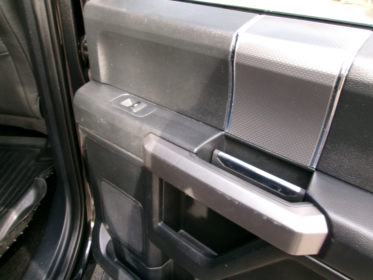 Ford F-150 XLT 4WD SuperCrew 5.5' Box 2015