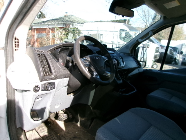 Ford Transit 350 Wagon Low Roof XL w/Sliding Pass. 148-in. WB 2015