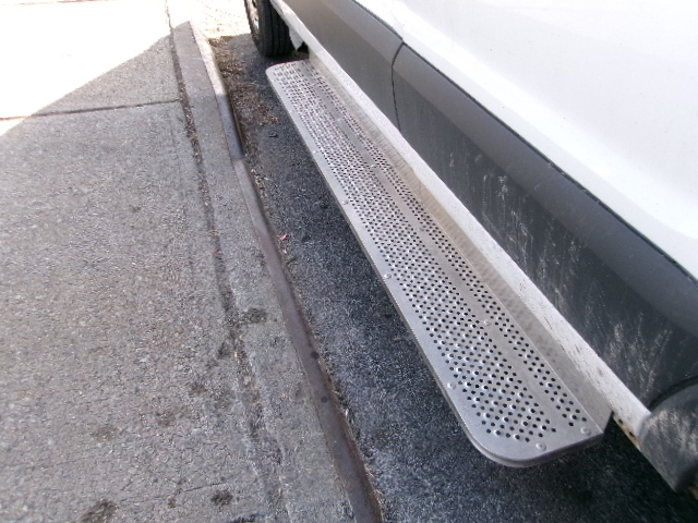 Ford Transit 350 Wagon Low Roof XL w/Sliding Pass. 148-in. WB 2015