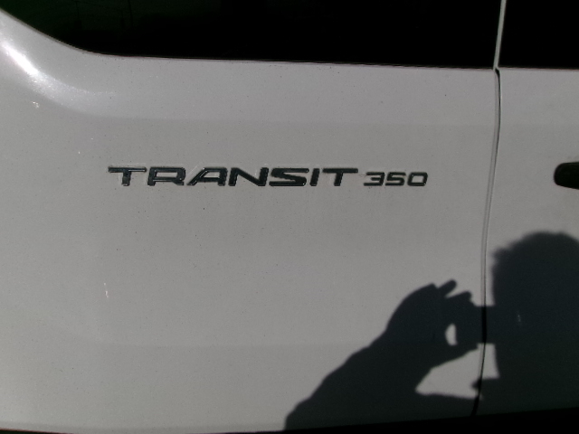 Ford Transit 350 Wagon Low Roof XL w/Sliding Pass. 148-in. WB 2015