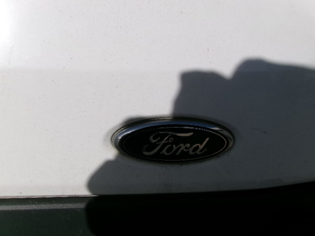 Ford Transit 350 Wagon Low Roof XL w/Sliding Pass. 148-in. WB 2015