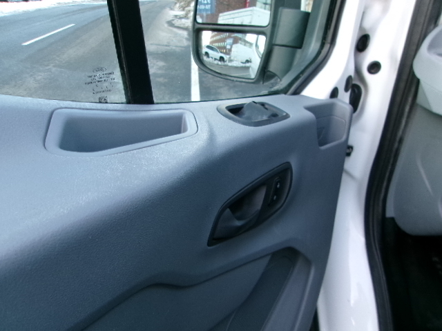 Ford Transit 350 Wagon Low Roof XL w/Sliding Pass. 148-in. WB 2015