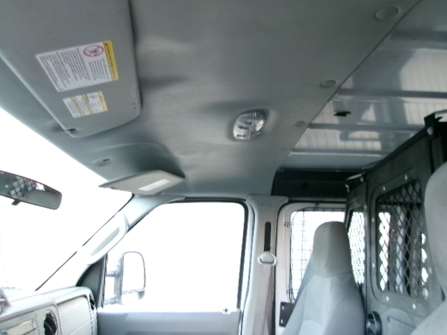 Ford Econoline E-350 Super Duty 2014