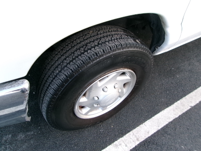 Ford Econoline E-350 Super Duty 2014