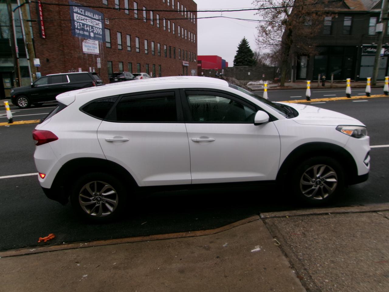 Hyundai Tucson SE 2017