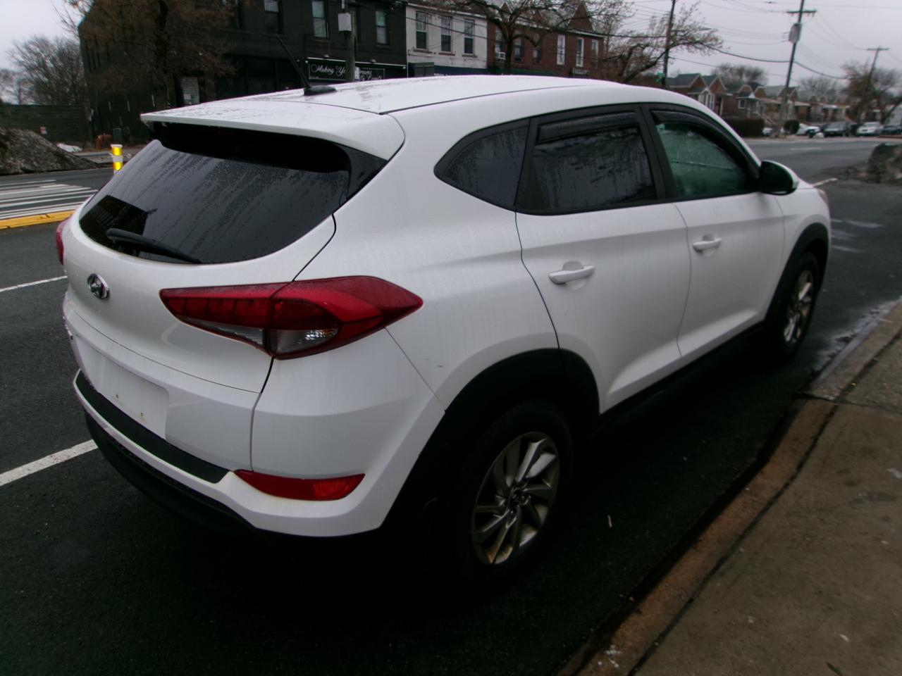 Hyundai Tucson SE 2017