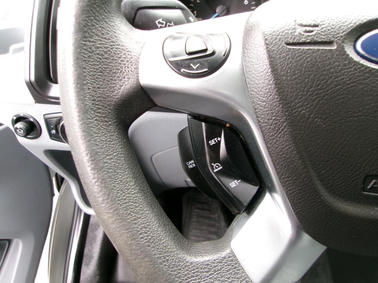 Ford Transit 350 Wagon Med. Roof XL w/Sliding Pass. 148-in. WB 2015