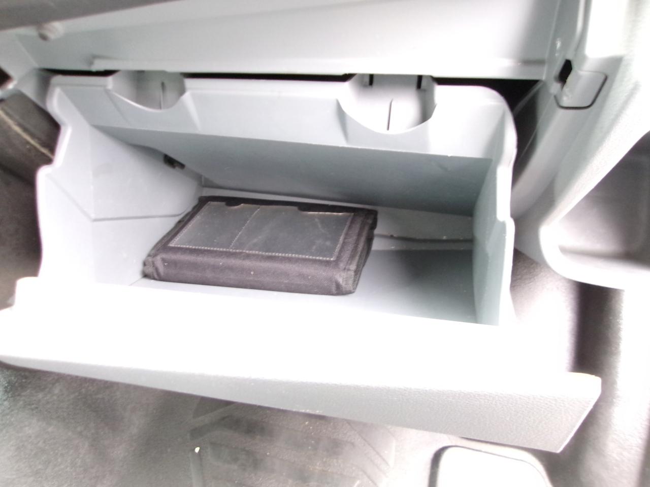 Ford Transit 350 Wagon Med. Roof XL w/Sliding Pass. 148-in. WB 2015