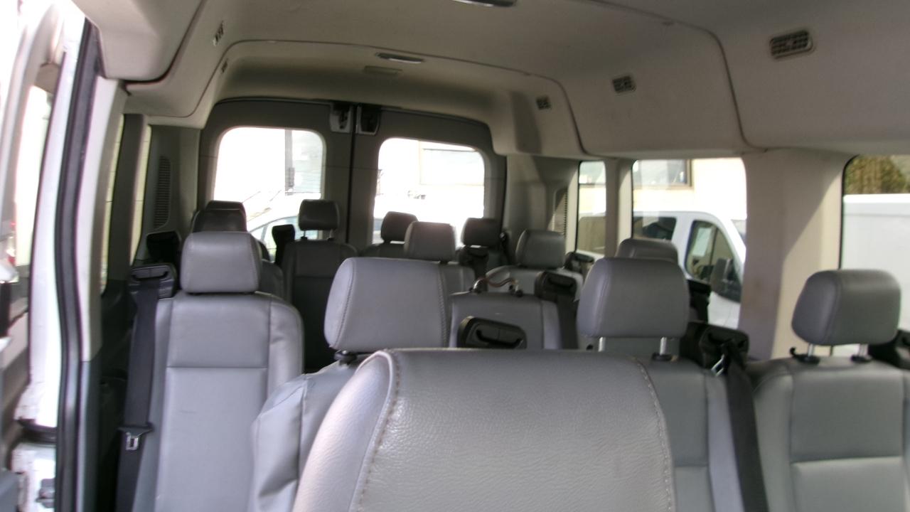 Ford Transit 350 Wagon Med. Roof XL w/Sliding Pass. 148-in. WB 2015