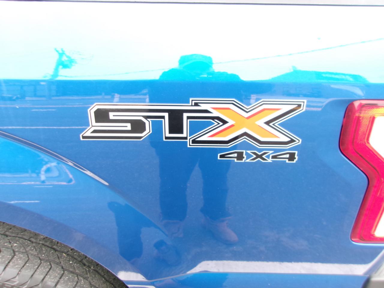 Ford F-150 XL SuperCab 6.5-ft. Bed 4WD 2017