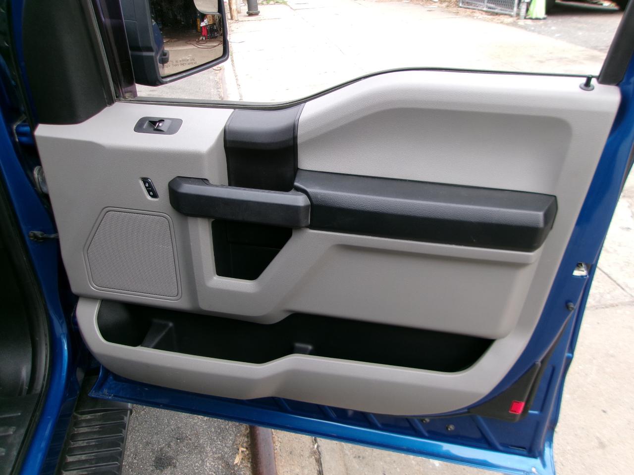 Ford F-150 XL SuperCab 6.5-ft. Bed 4WD 2017