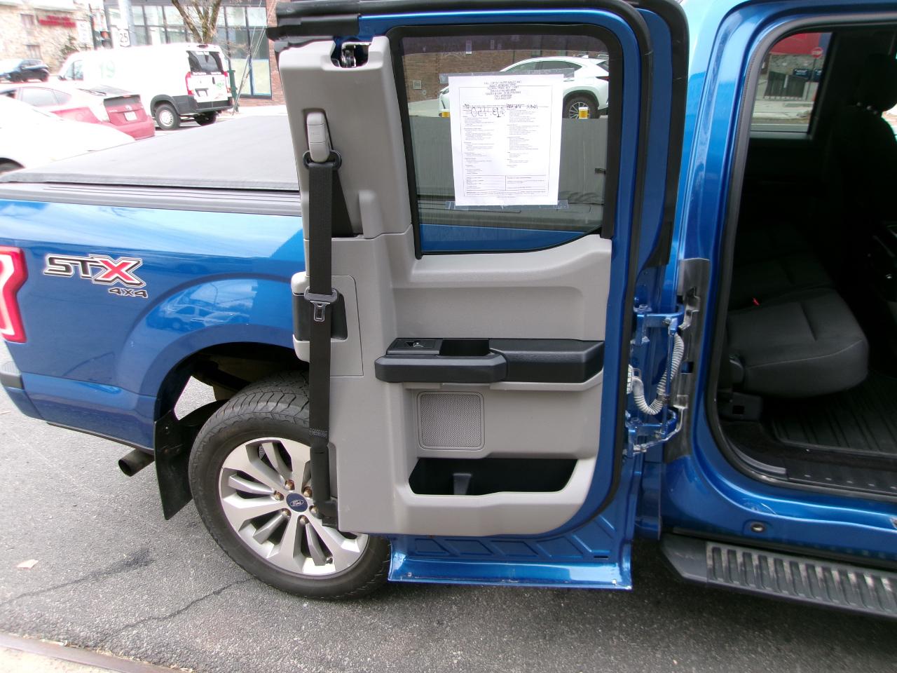 Ford F-150 XL SuperCab 6.5-ft. Bed 4WD 2017