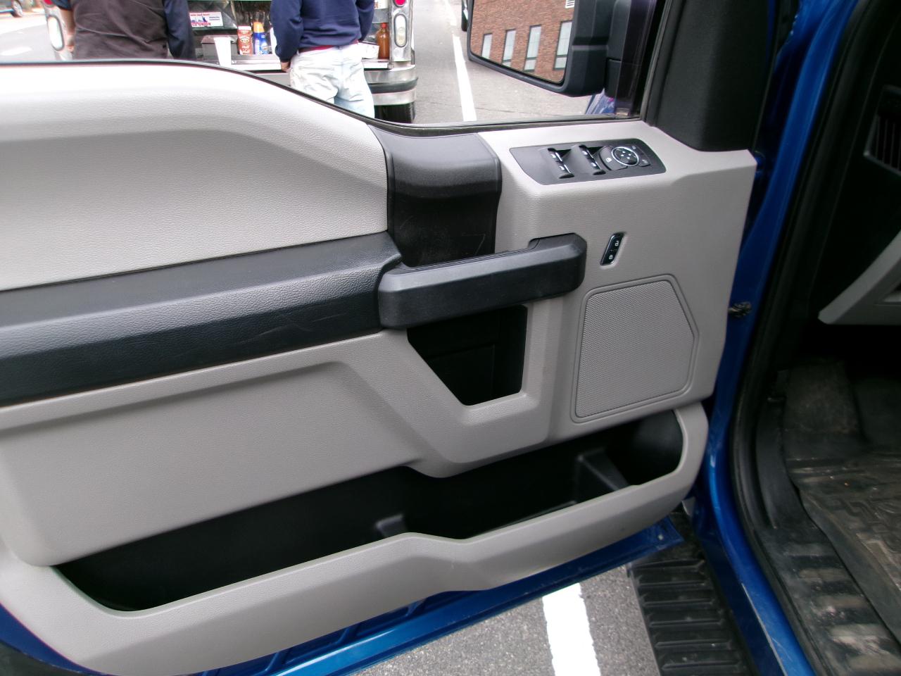 Ford F-150 XL SuperCab 6.5-ft. Bed 4WD 2017