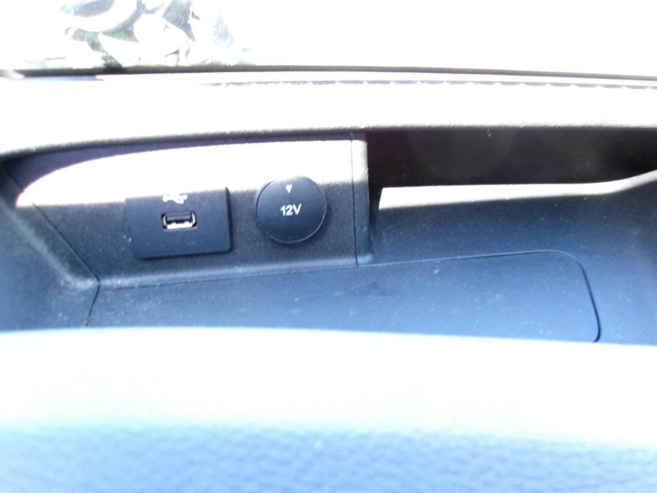 Ford Transit Van T-250 148" Med Rf 9000 GVWR Sliding RH Dr 2020