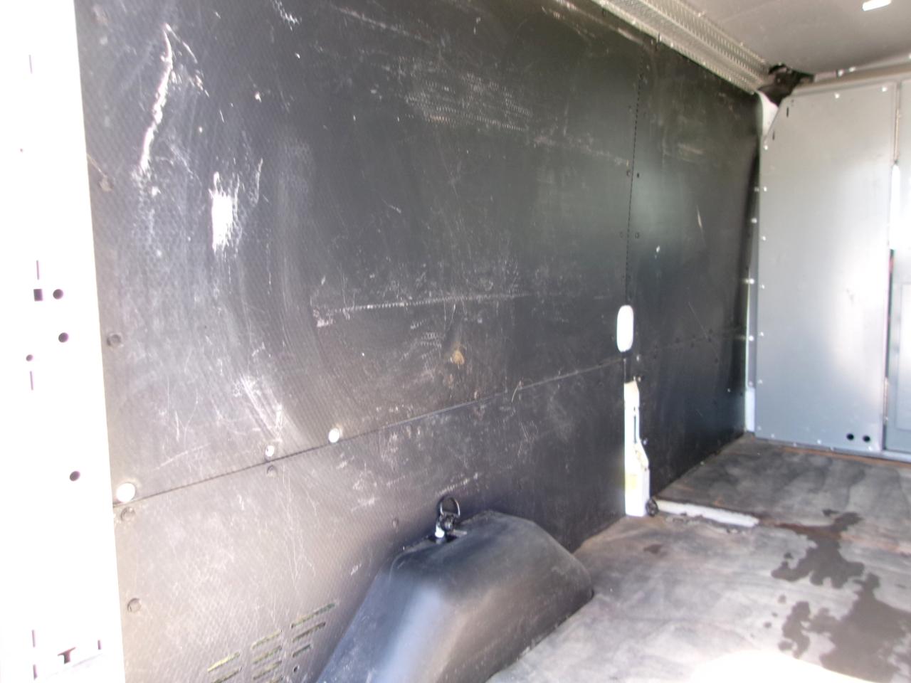 Ford Transit Van T-250 148" Med Rf 9000 GVWR Sliding RH Dr 2020