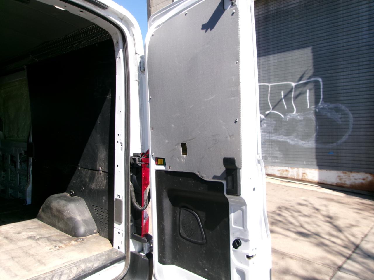 Ford Transit Van T-250 148" Med Rf 9000 GVWR Sliding RH Dr 2020