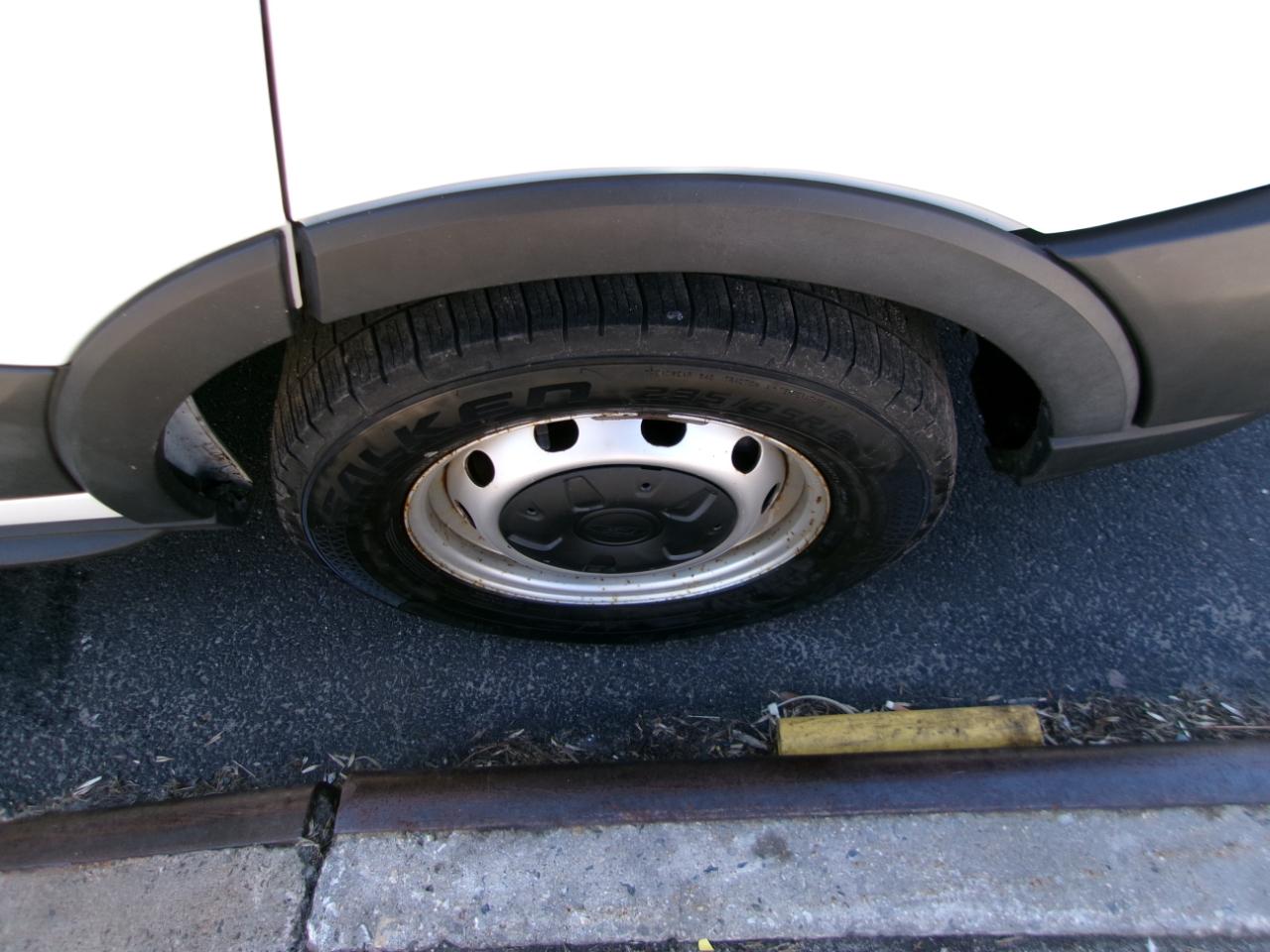 Ford Transit Van T-250 148" Med Rf 9000 GVWR Sliding RH Dr 2020