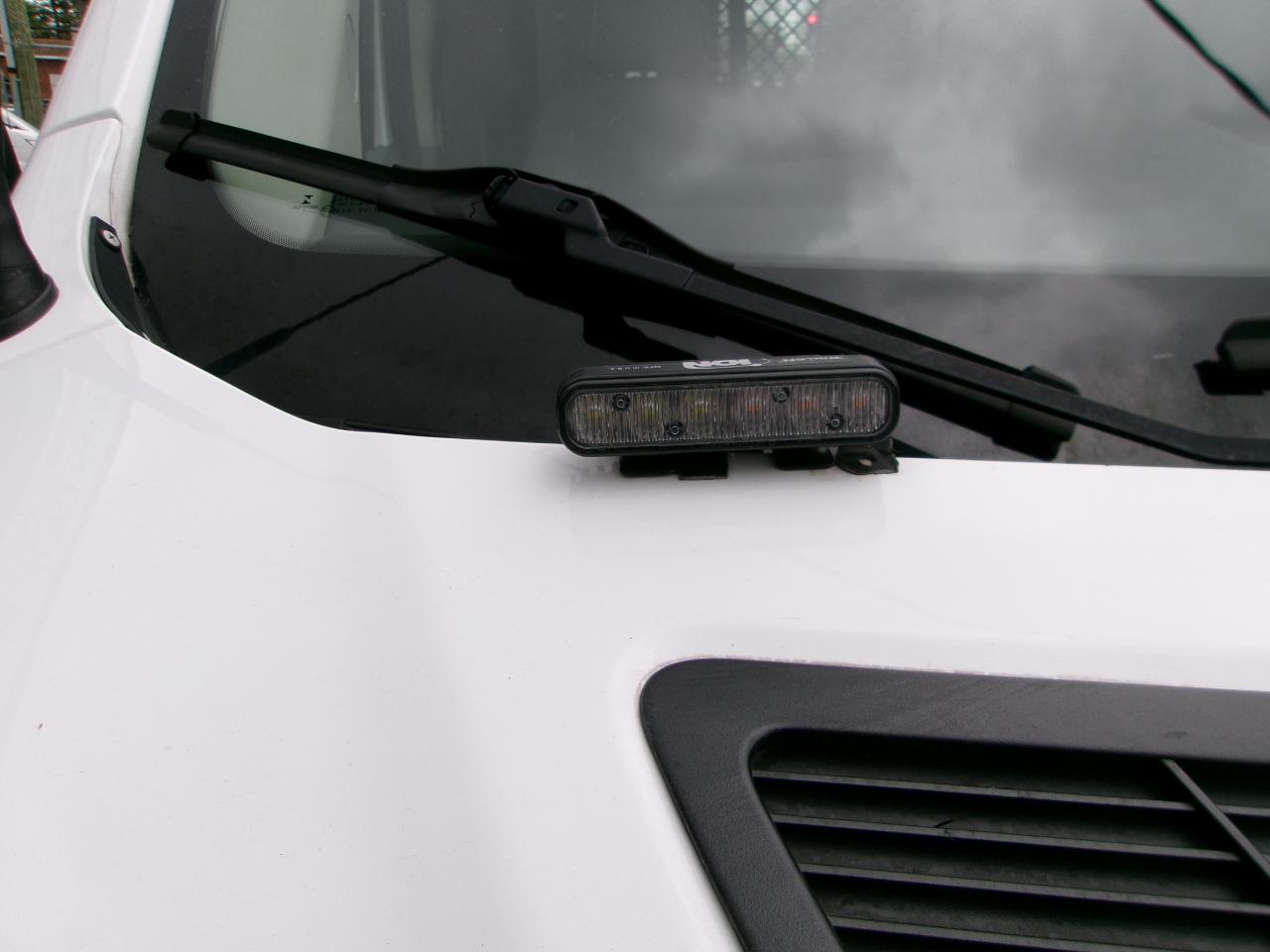 Ford Transit 250 Van Med. Roof w/Sliding Pass. 130-in. WB 2018