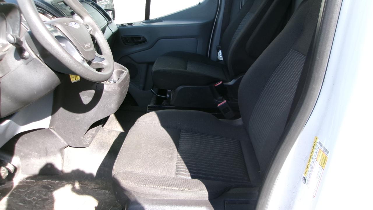 Ford Transit 250 Van Med. Roof w/Sliding Pass. 148-in. WB 2019