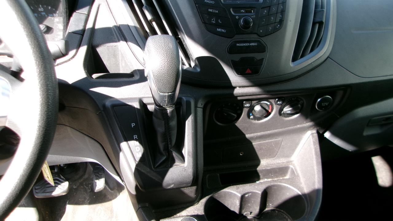 Ford Transit 250 Van Med. Roof w/Sliding Pass. 148-in. WB 2019