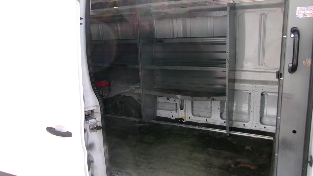 Ford Transit 250 Van Med. Roof w/Sliding Pass. 148-in. WB 2019