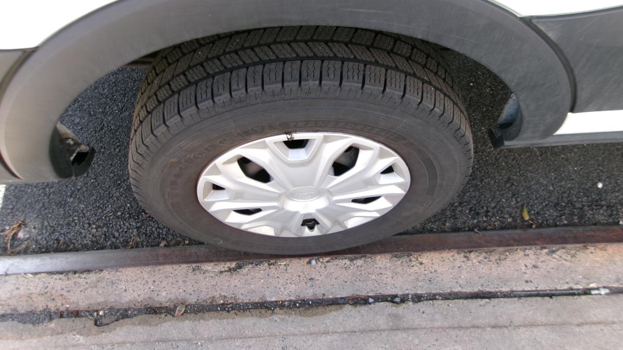 Ford Transit 250 Van Med. Roof w/Sliding Pass. 148-in. WB 2019