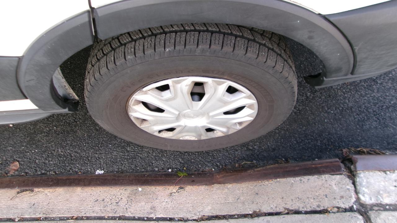 Ford Transit 250 Van Med. Roof w/Sliding Pass. 148-in. WB 2019