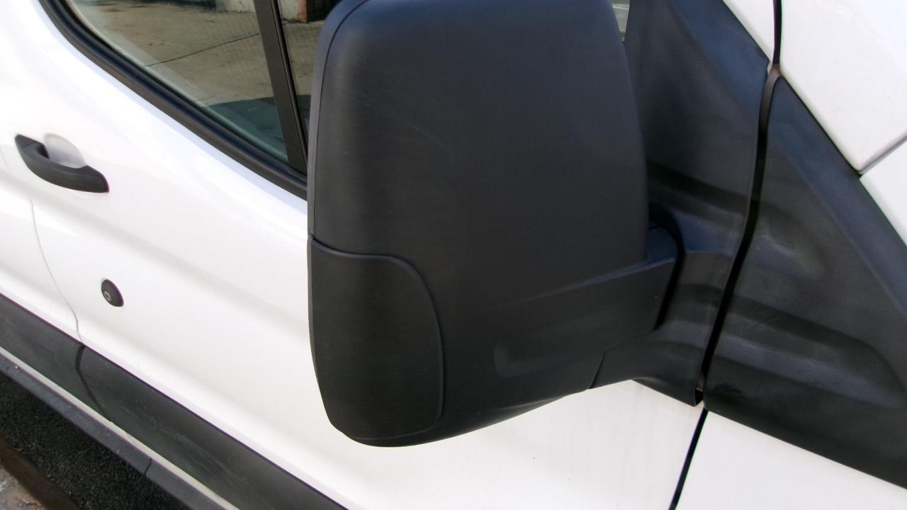 Ford Transit 250 Van Med. Roof w/Sliding Pass. 148-in. WB 2019