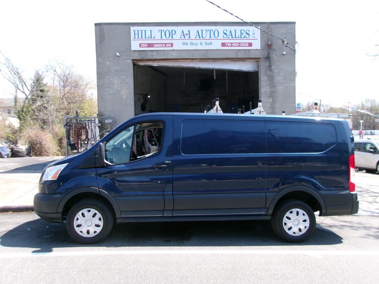 Ford Transit 250 Van Low Roof 60/40 Pass.130-in. WB 2016