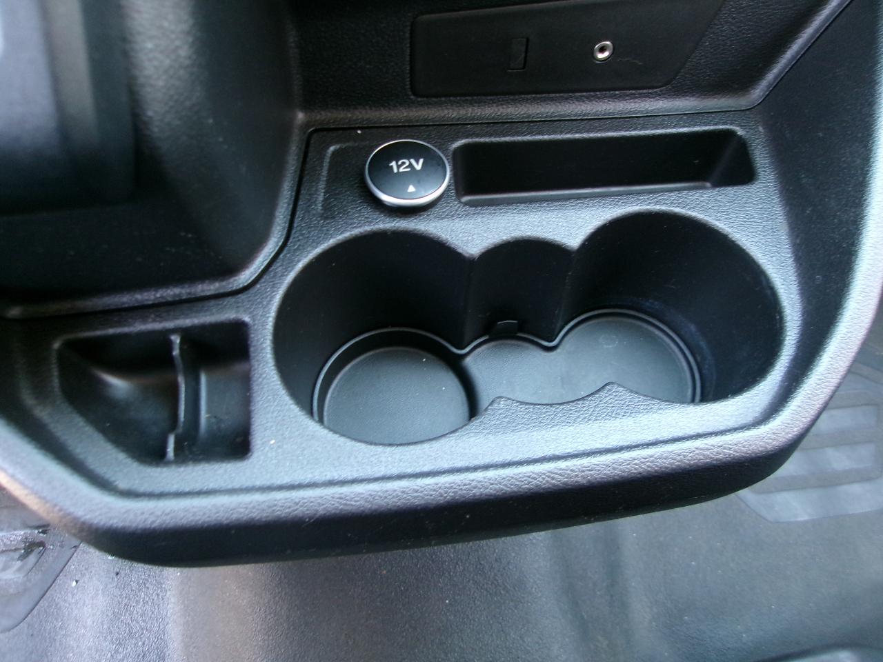 Ford Transit 250 Van Low Roof 60/40 Pass.130-in. WB 2016