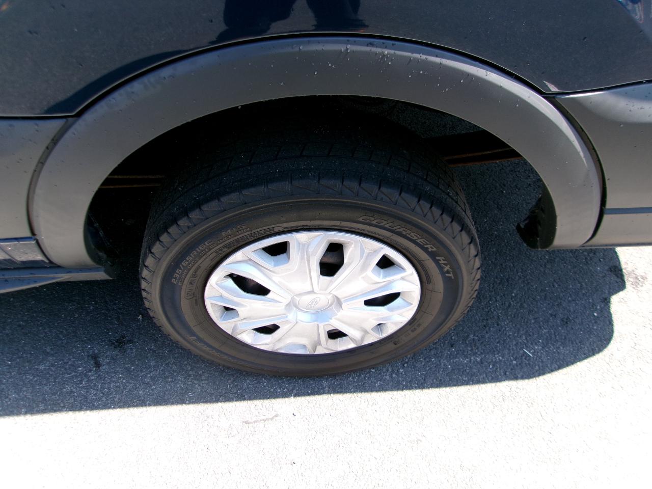 Ford Transit 250 Van Low Roof 60/40 Pass.130-in. WB 2016