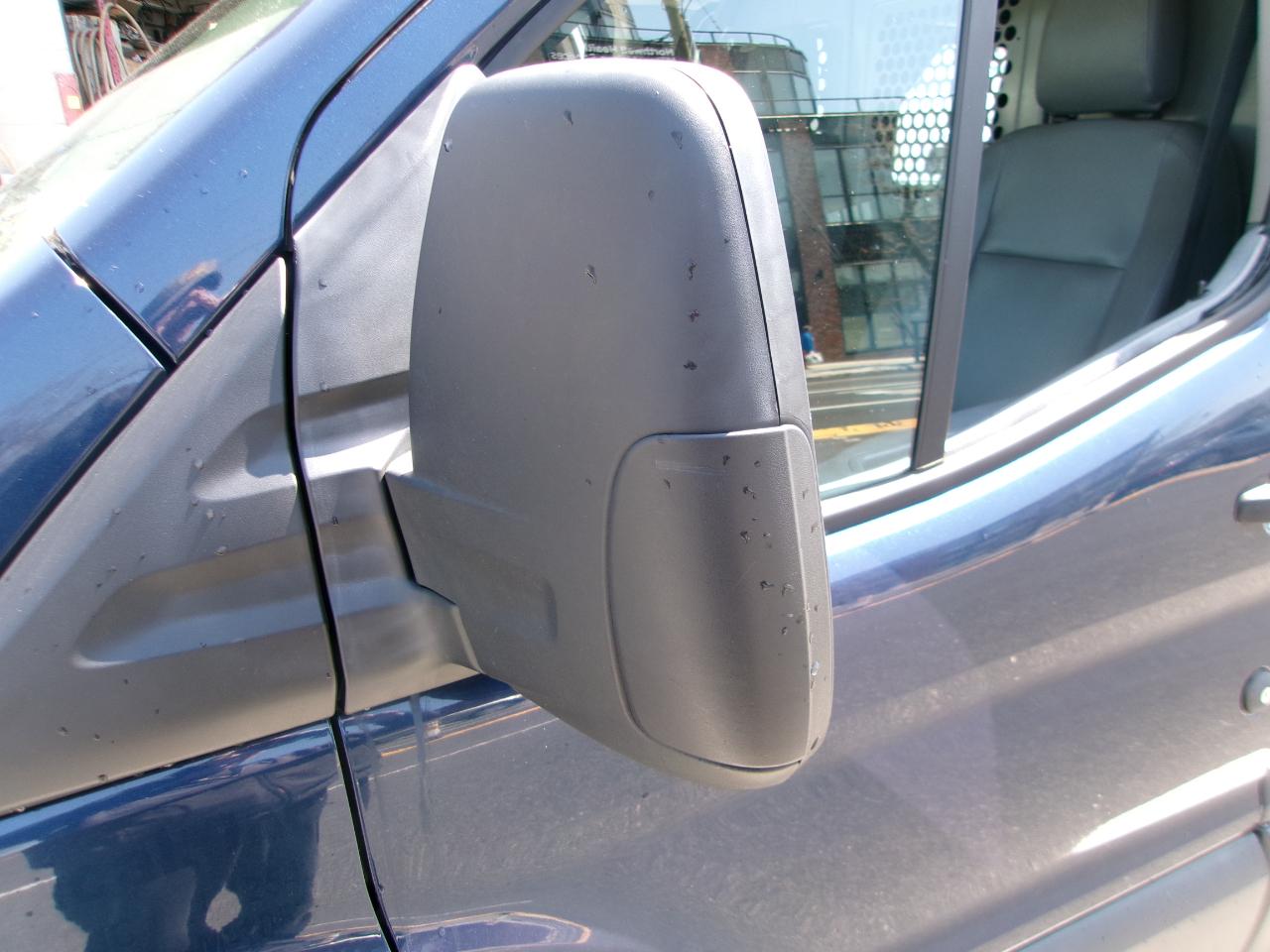 Ford Transit 250 Van Low Roof 60/40 Pass.130-in. WB 2016