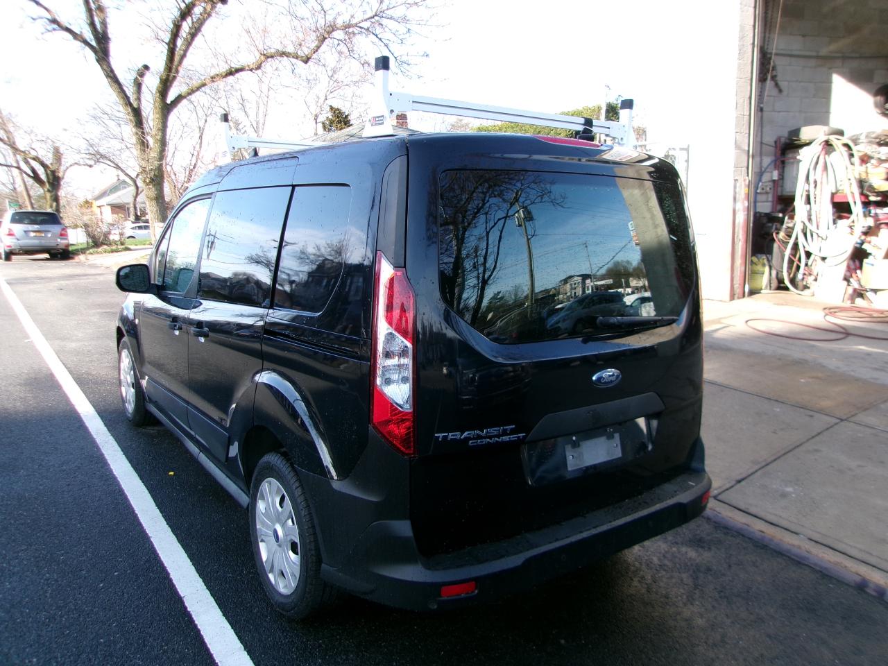 Ford Transit Connect Cargo Van XL SWB w/Rear 180 Degree Door 2019