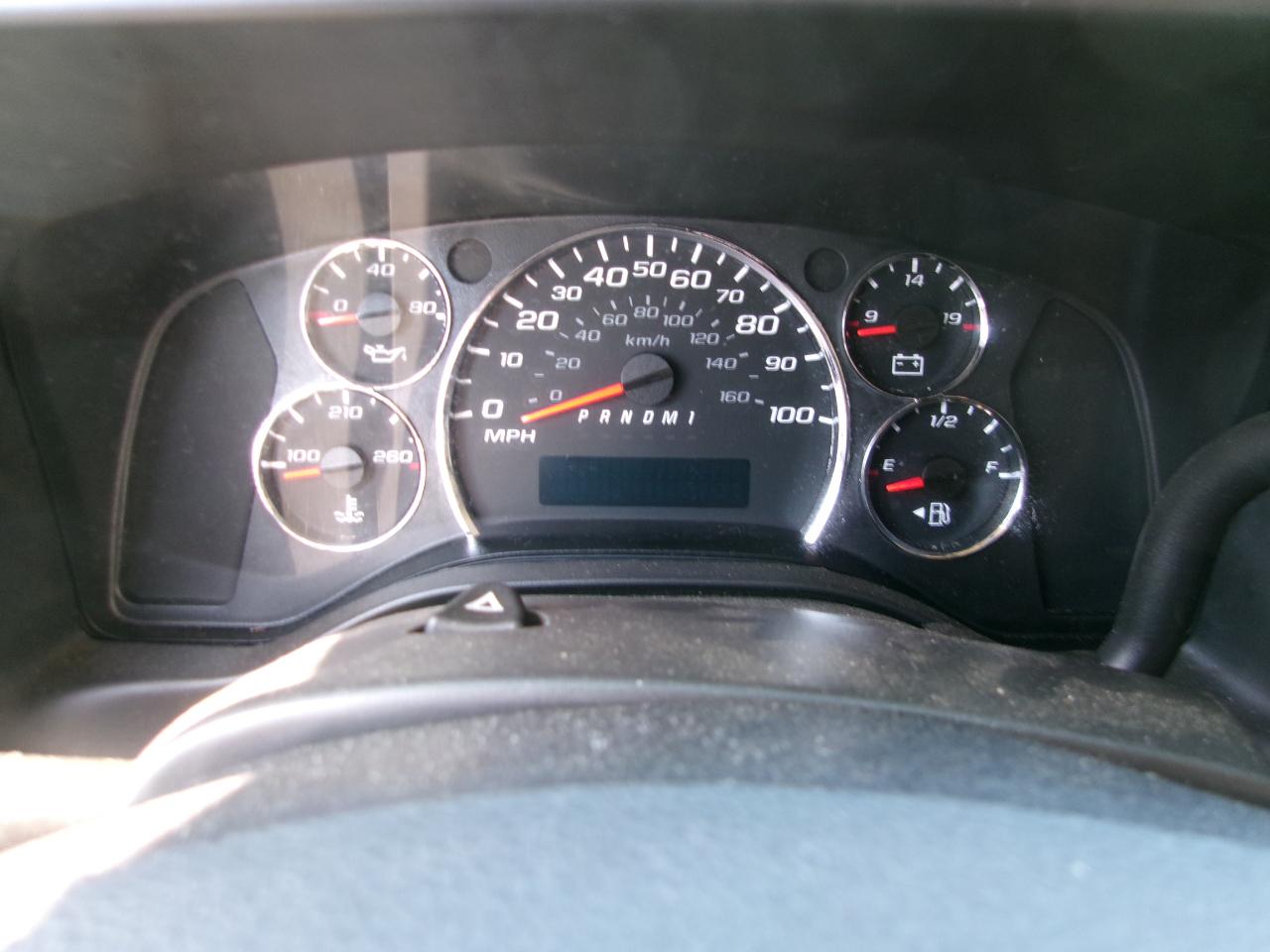 GMC Savana LS G2500 2015