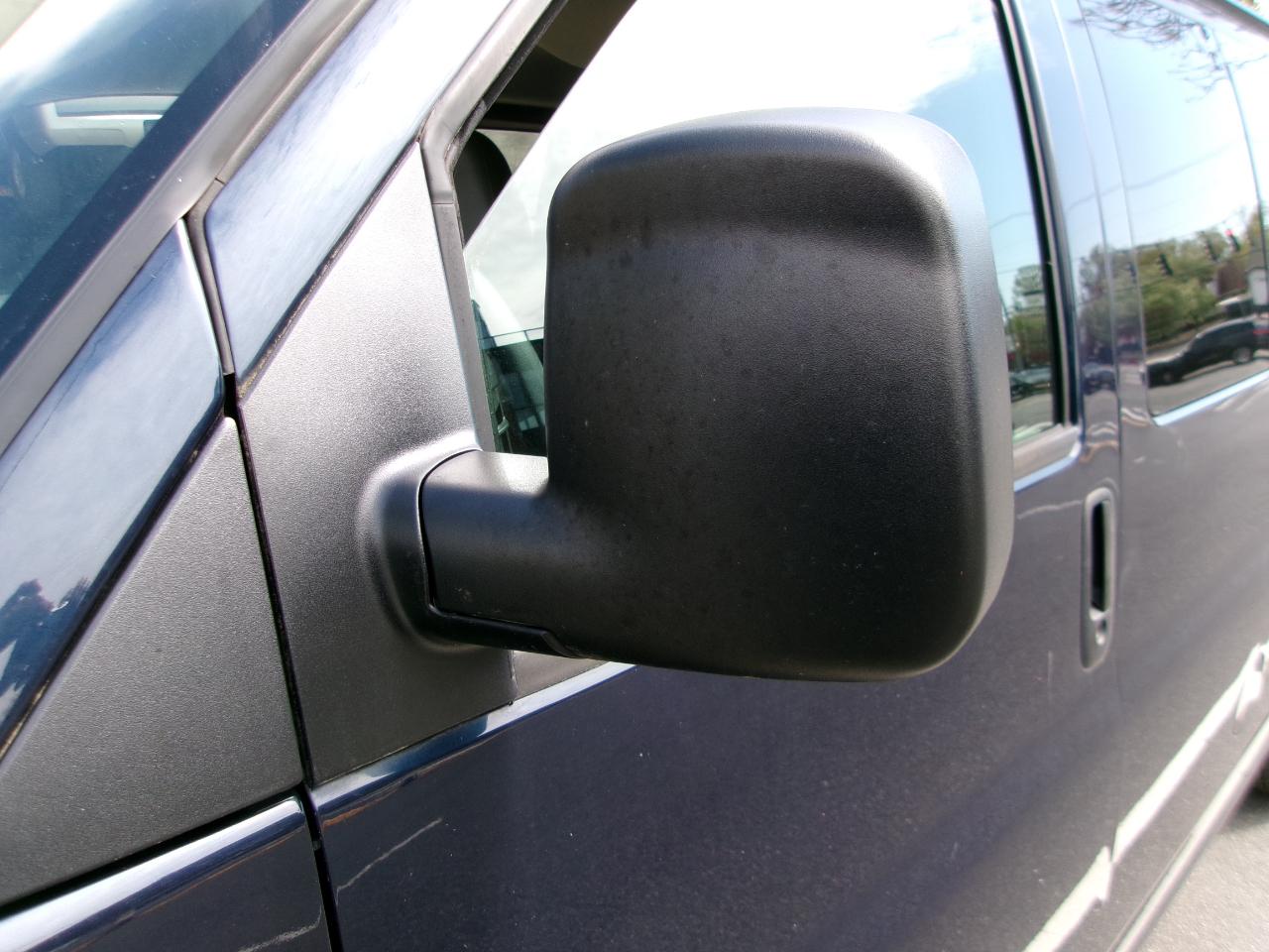 GMC Savana LS G2500 2015