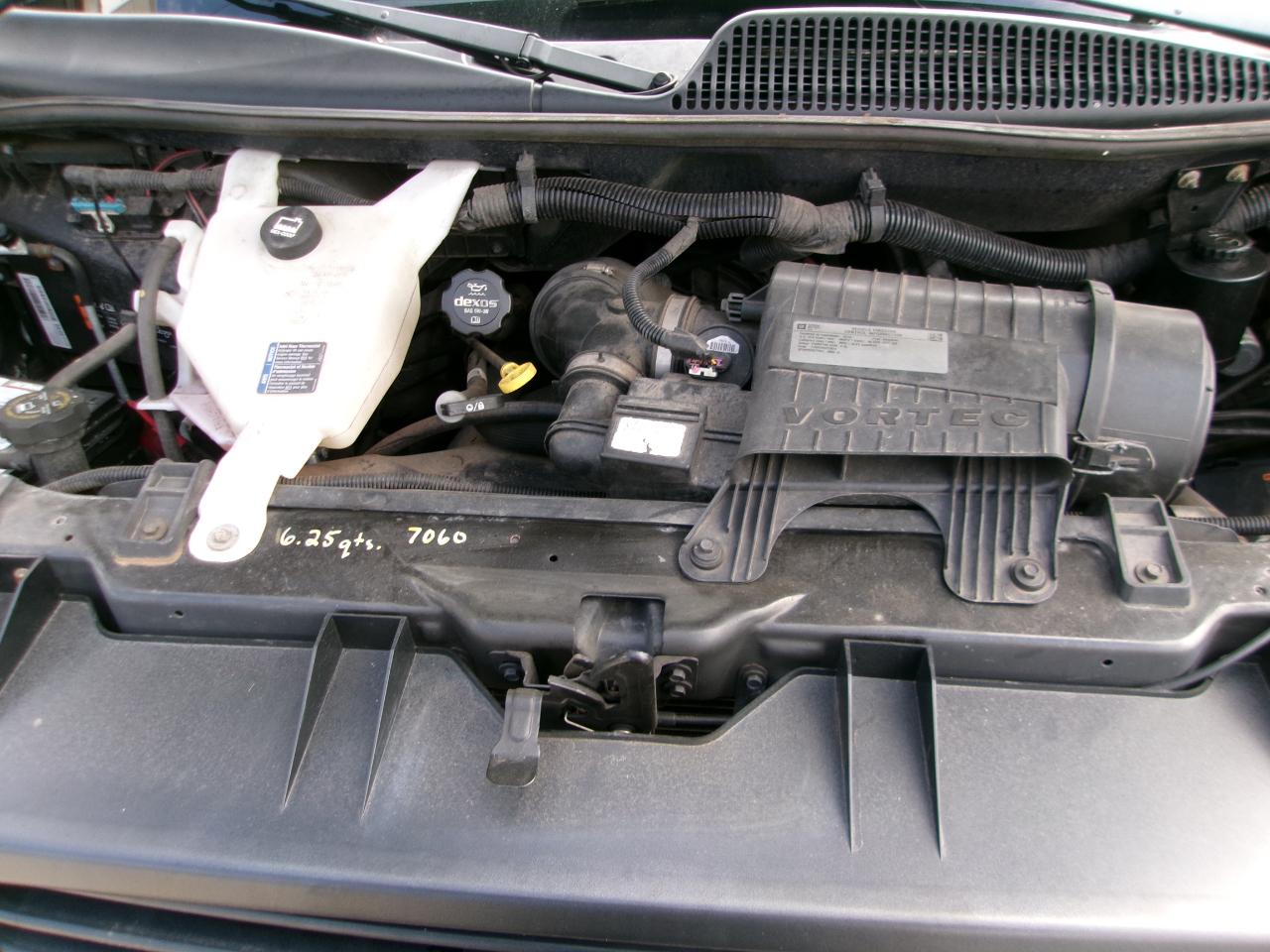 GMC Savana LS G2500 2015