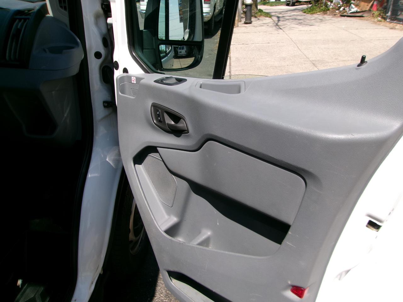 Ford Transit 350 Van High Roof w/Sliding Pass. 148-in. WB EL 2019