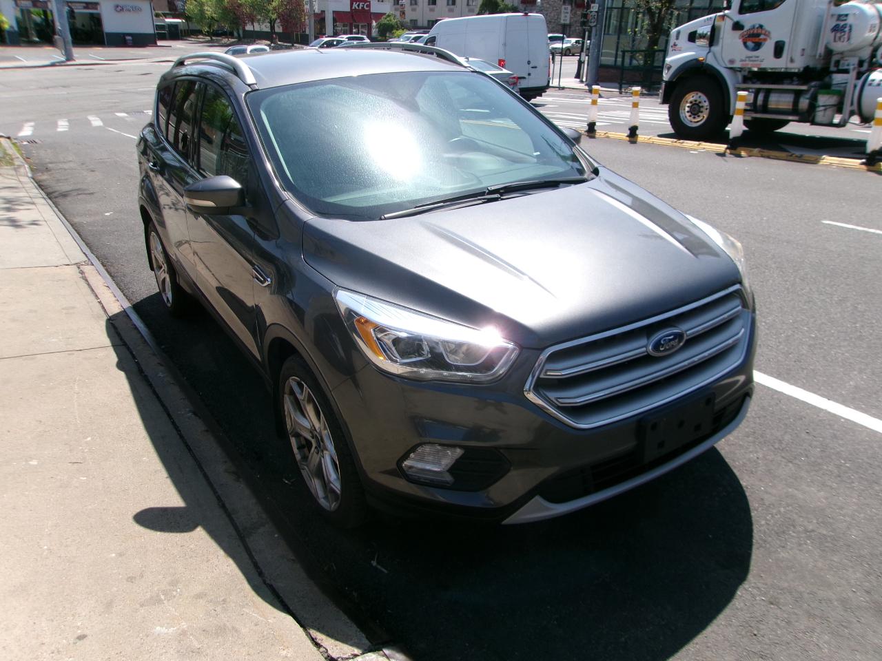 2017 Ford Escape Titanium 4WD