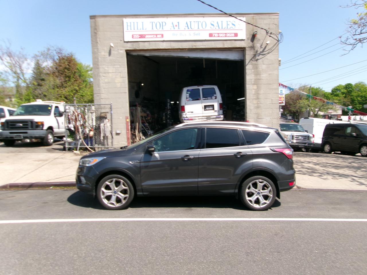 Ford Escape Titanium 4WD 2017