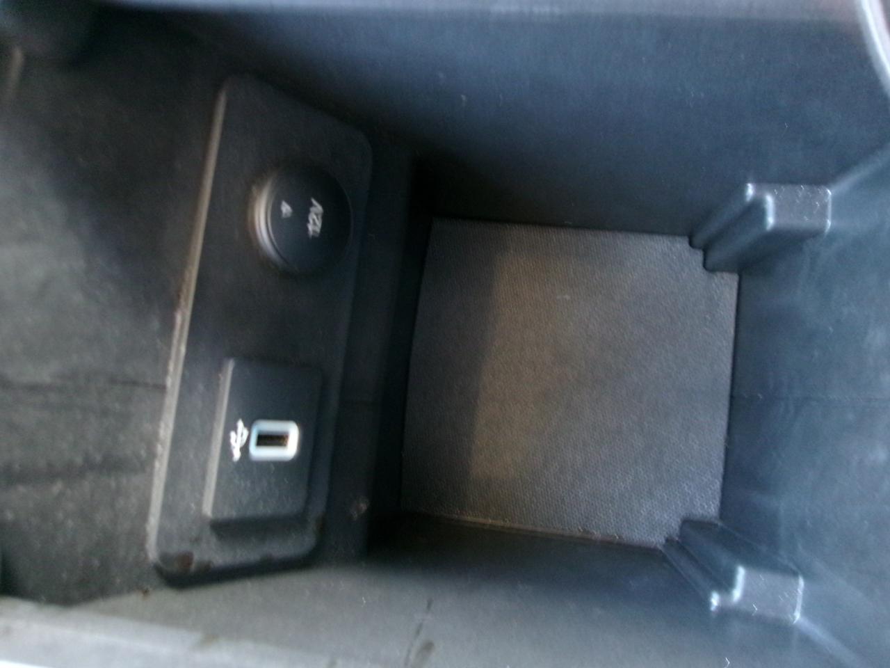 Ford Escape Titanium 4WD 2017