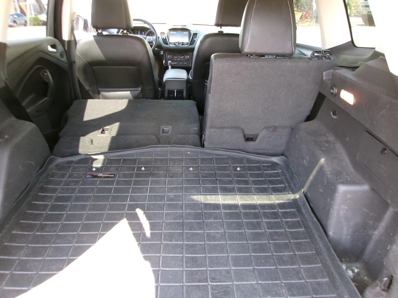 Ford Escape Titanium 4WD 2017