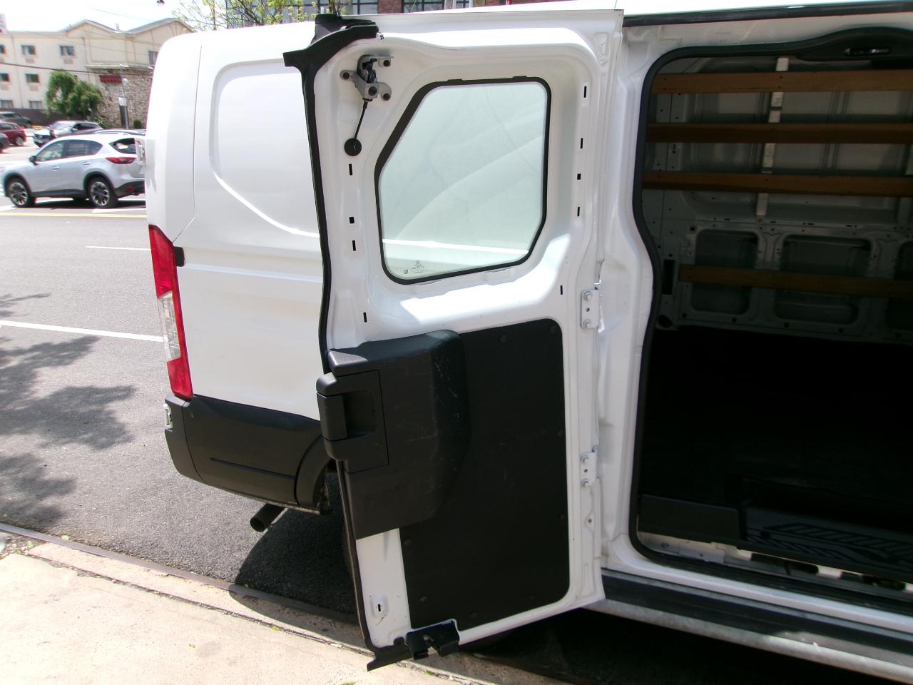 Ford Transit 250 Van 2022