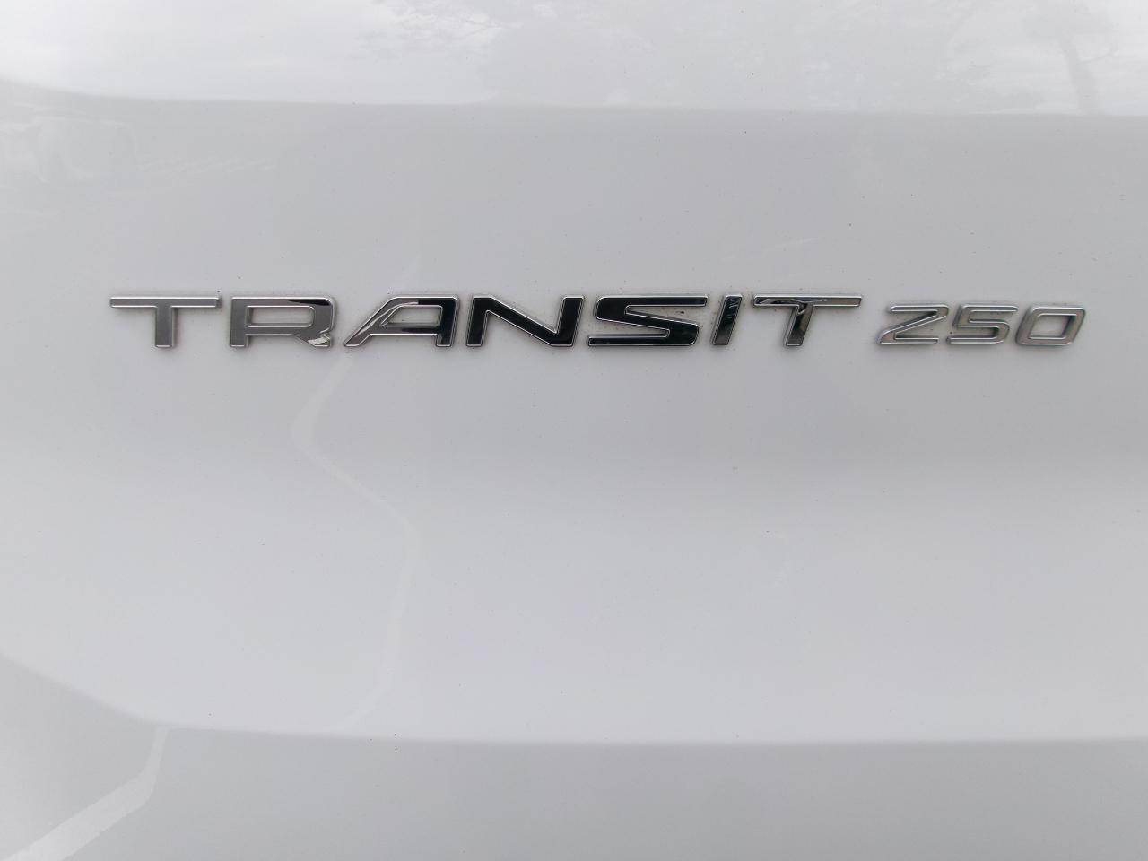 Ford Transit 250 Van 2022
