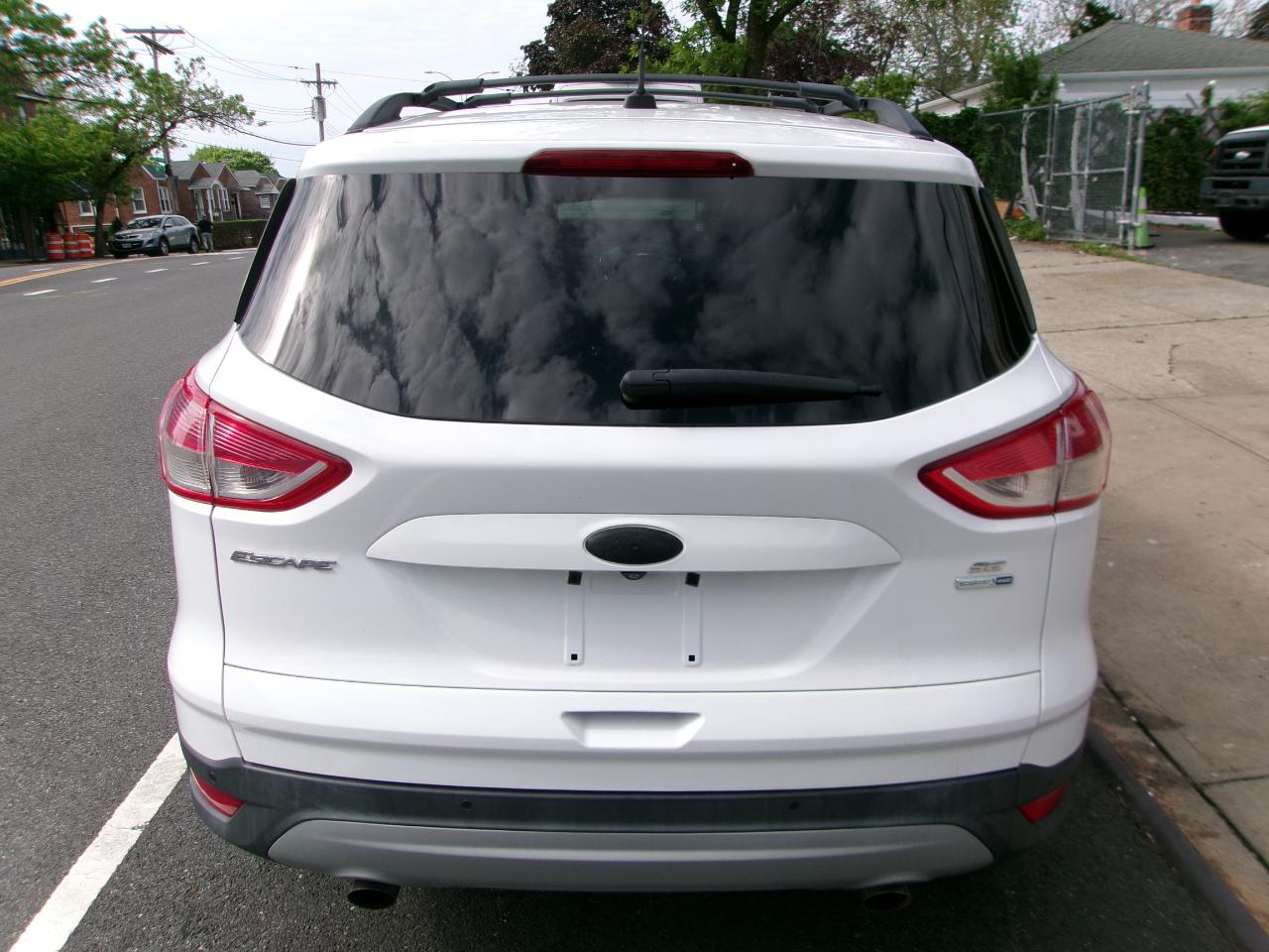 Ford Escape SE 4WD 2016
