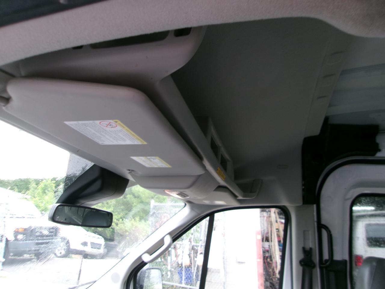 Ford Transit 250 Van Med. Roof w/Sliding Pass. 148-in. WB 2019