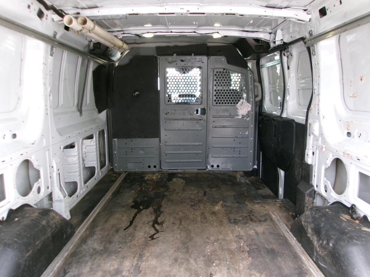 Ford Transit 250 Van Low Roof 60/40 Pass.130-in. WB 2017