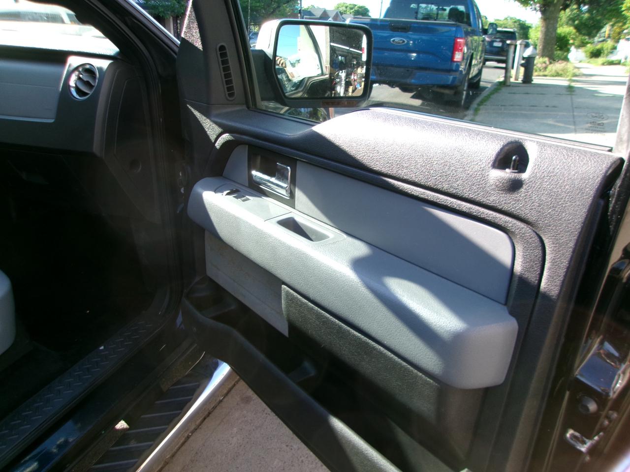 Ford F-150  2012